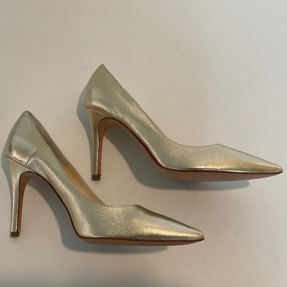 BUTTER Gold Leather Heels Size 8 EXCELLENT CONDITION - Picture 6 of 11